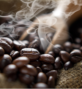 kaffeebohnen-dampfend